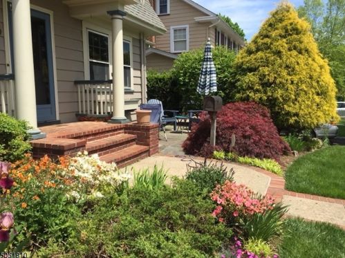 26 Harvard St, Montclair NJ 07042-5028 exterior