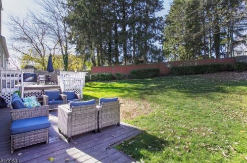 138 College View Dr, Hackettstown NJ  07840-1022 exterior