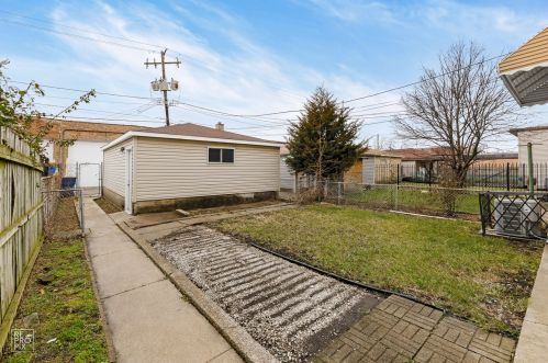 1608 51 Ct, Chicago IL 60804-1935 exterior