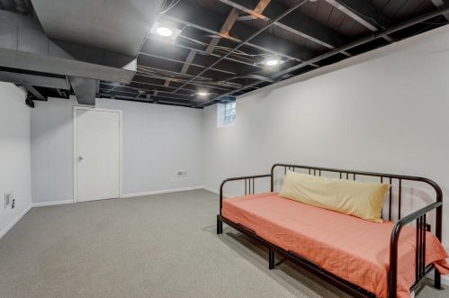 2356 118th St, Milwaukee WI  53226-1126 exterior