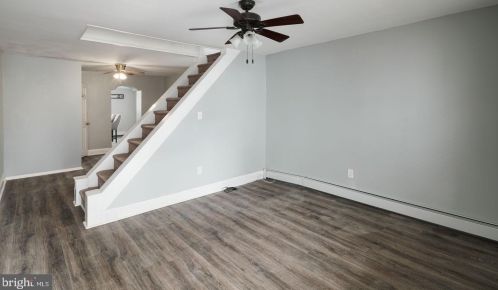 4714 Fowler St, Philadelphia, PA 19127-1002