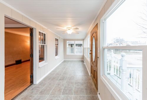 2207 78th St, Milwaukee, WI 53219-1834