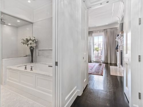 1945 Dayton St, Chicago IL 60614-5028 exterior