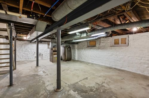 3529 Fleming Ave, Pittsburgh PA 15212-2113 exterior