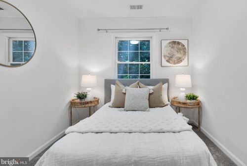 11337 Morning Gate Dr, Rockville MD  20852-3145 exterior