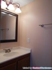 24 Elton Ridge Ct, Rochester MN  55901-6962 exterior