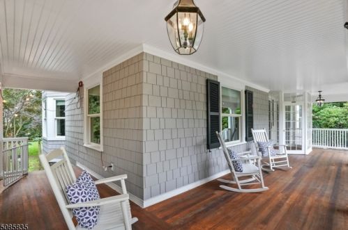 160 Lorraine Ave, Montclair, NJ 07043-1913