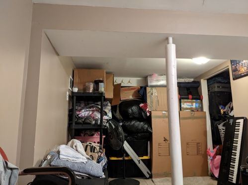 2451 Monticello Ave, Chicago IL 60618-6617 exterior