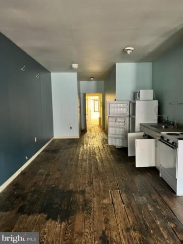 831 2nd St, Philadelphia PA 19122-1946 exterior