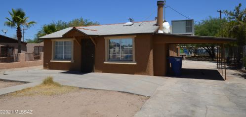 150 Pennsylvania Dr, Tucson, AZ 85714-2641