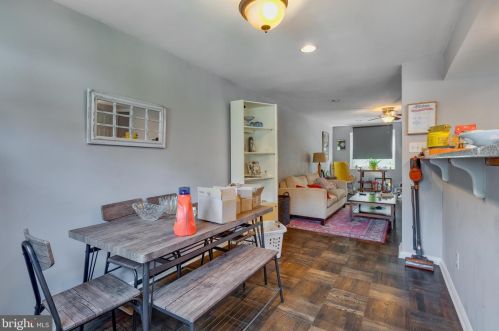 369 Leverington Ave, Philadelphia PA  19128-4739 exterior