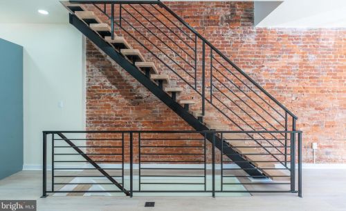 2418 Iseminger St, Philadelphia PA  19148-3518 exterior