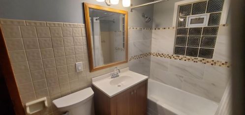 2568 29 St, Milwaukee WI 53215-2906 exterior