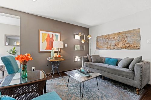 9637 Central Ave, Phoenix AZ  85020-2033 exterior