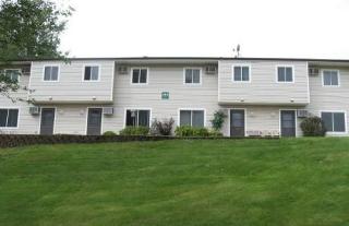 340 Crosstown Blvd, Chaska MN  55318-2492 exterior