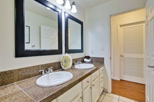 550 Chiechi Ave, San Jose, CA 95126-3373