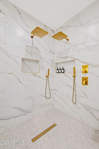 14 Blue Ridge Way, Chandler AZ  85248-5126 exterior