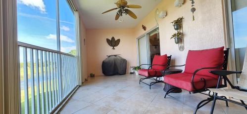 2183 Wild Mdw Cir, Fort Pierce FL 34952-8143 exterior