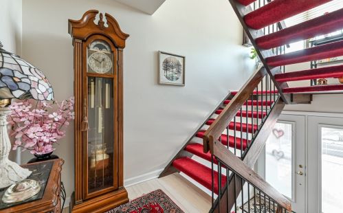 46 Maple Ct, Pittsburgh, PA 15237-2668