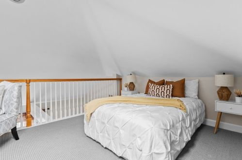 82 Boylston St, Boston MA exterior