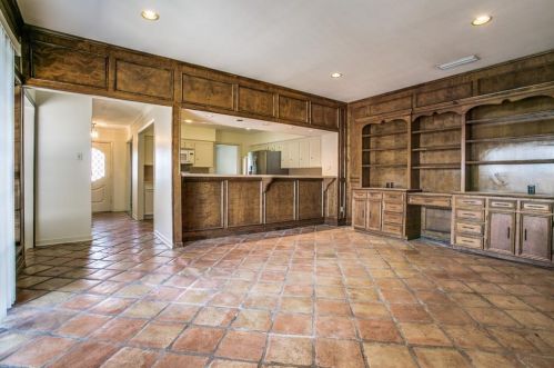 7111 Casablanca Ct, Dallas TX  75248-5221 exterior