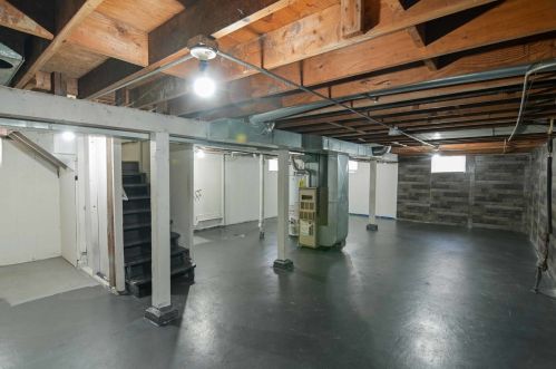 2617 Lewis Ave, Waukegan IL 60087-3801 exterior