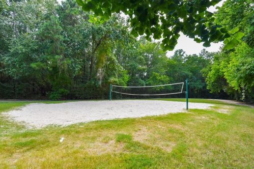 12723 Crater Lk Ct, Humble TX 77346-3092 exterior