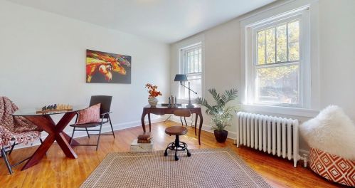 916 Farragut St, Pittsburgh PA 15206-2204 exterior