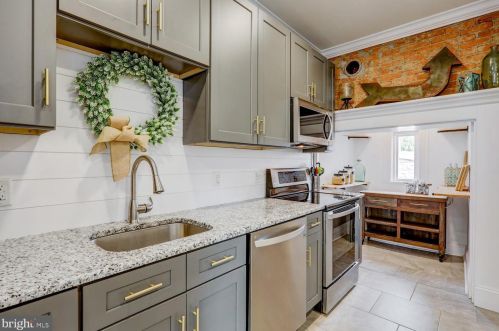 549 Marion St, Lancaster PA 17602-3116 exterior