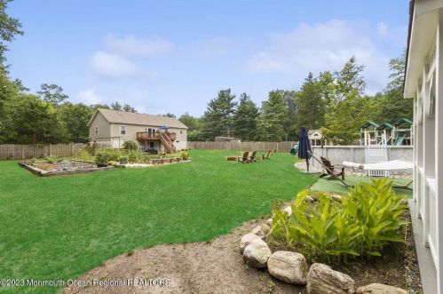 204 Bennetts Mills Rd, Jackson Twp NJ 08527-4260 exterior