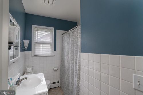 1828 Exton Ave, Trenton NJ 08610-3323 exterior