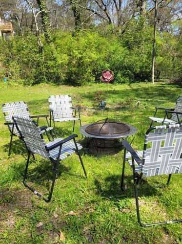 2383 Baker Rd, Atlanta GA 30318-6263 exterior