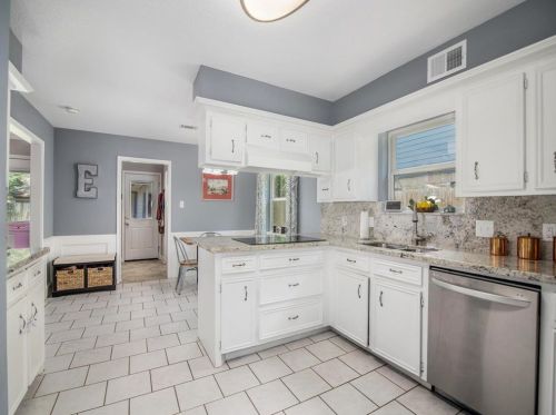 2011 Riverlawn Dr, Humble TX 77339-2423 exterior