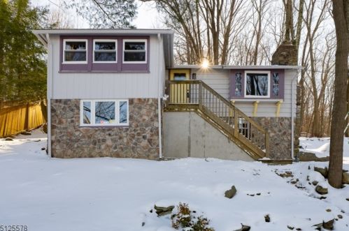 369 Shore Trl, Sparta NJ  07871-2045 exterior