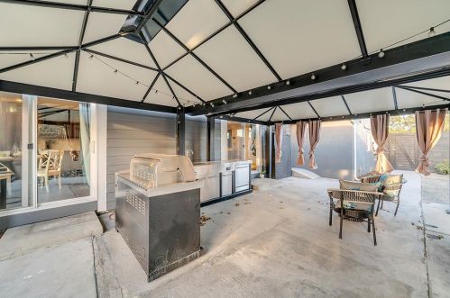 1779 Bagpipe Way, San Jose CA  95121-1510 exterior