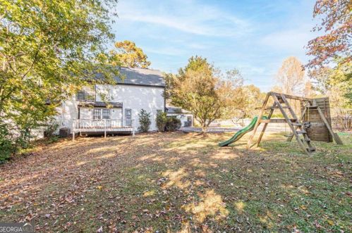 1620 Chevron Way, Atlanta GA  30350-4430 exterior