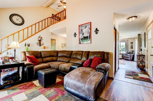 3801 College Ave, Milwaukee WI  53221-4540 exterior