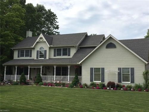 415 Forest St, Lagrange, OH 44050-9762