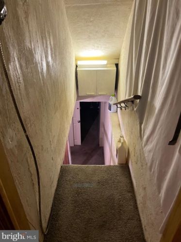 3422 Henry Ave, Philadelphia PA 19128-3101 exterior