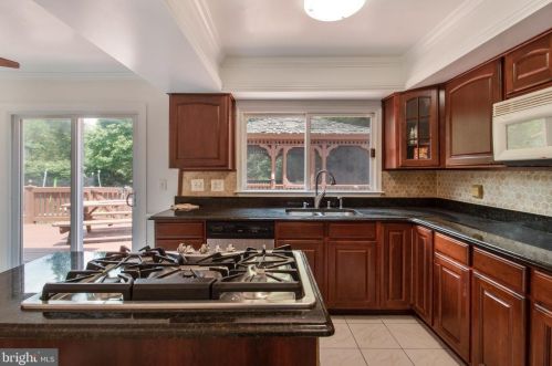 13920 Wagon Way, Silver Spring MD  20906-2170 exterior