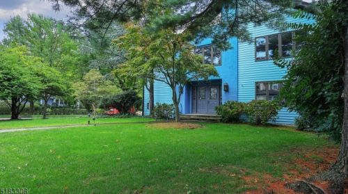 6 Estelle Pl, Cranford NJ  07016-1842 exterior