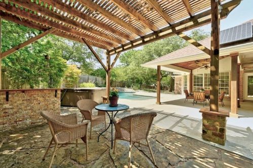 10204 Eclipse Ln, Austin TX 78739-1707 exterior