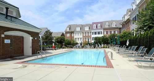 337 Fayette St, Alexandria VA 22314-2201 exterior