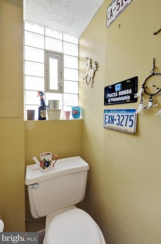 359 Gorgas Ln, Philadelphia PA 19150-3508 exterior