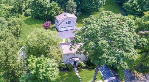 52 Wilton Rd, Ridgefield, CT 06877-5730