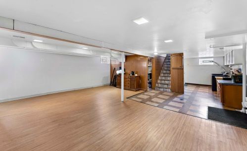 4333 Meade Ave, Chicago IL 60634-1520 exterior