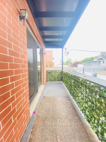 4143 Western Ave, Chicago IL  60618-2813 exterior