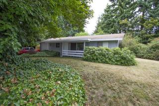 3316 222nd St, Seattle, WA 98198-6777