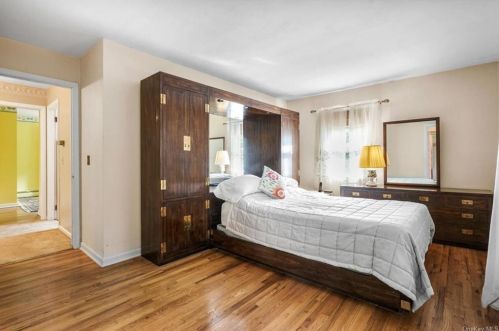 1 Lincoln Dr, Poughkeepsie NY 12601-6004 exterior