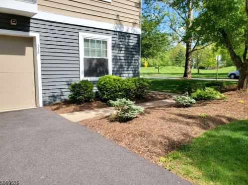 378 Waterview Rd, Bridgewater, NJ 08807-2083